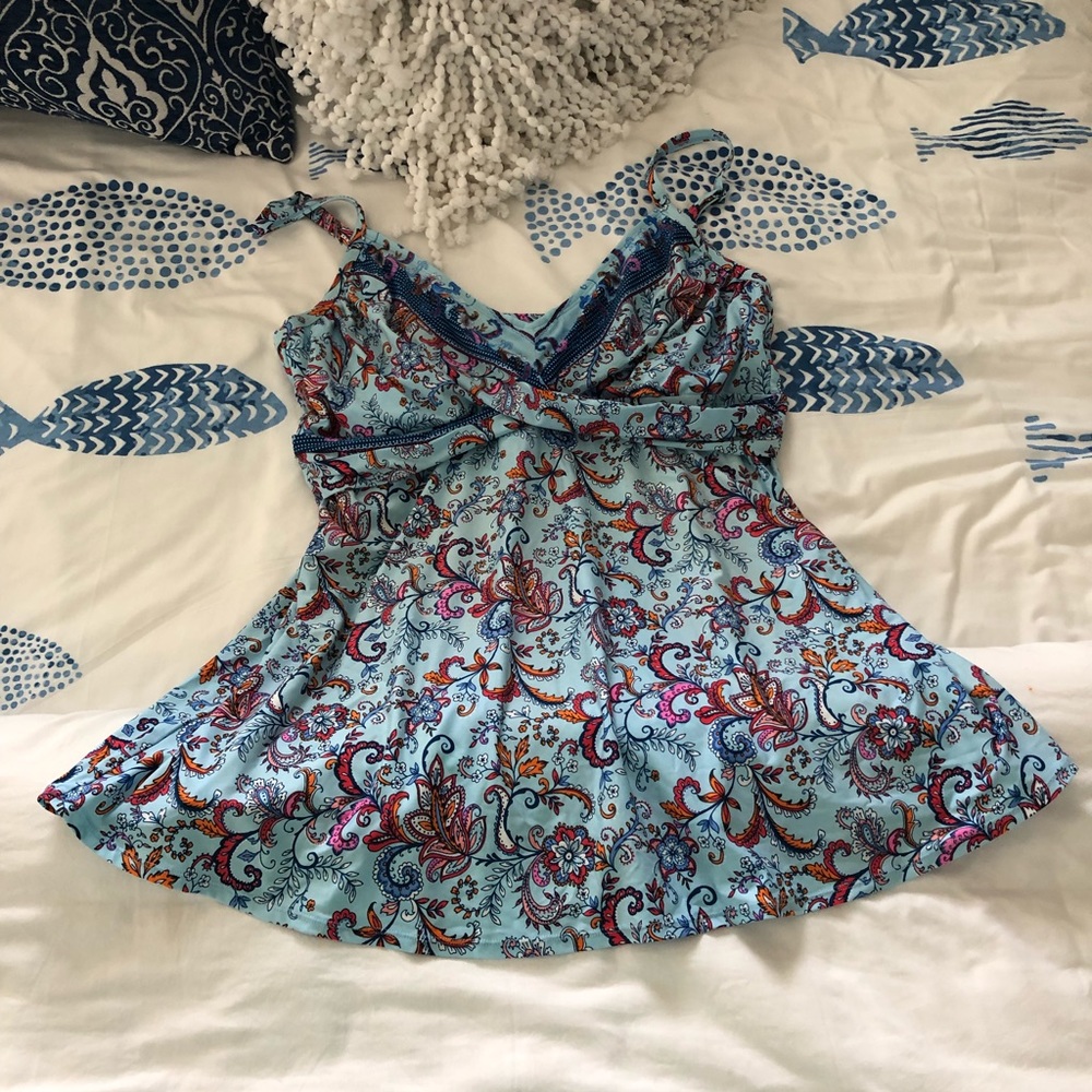 Swimsuit top